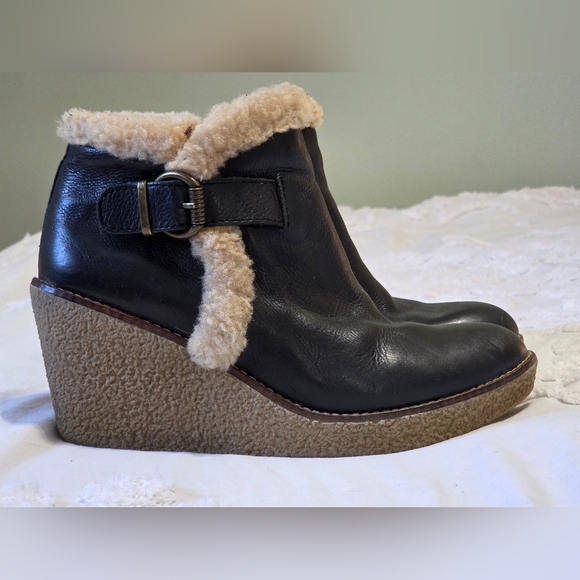 Sam Edelman Black Leather Wedge Zip Up Ankle Bootie Faux Sherpa Details Sz 9 - Picture 12 of 14